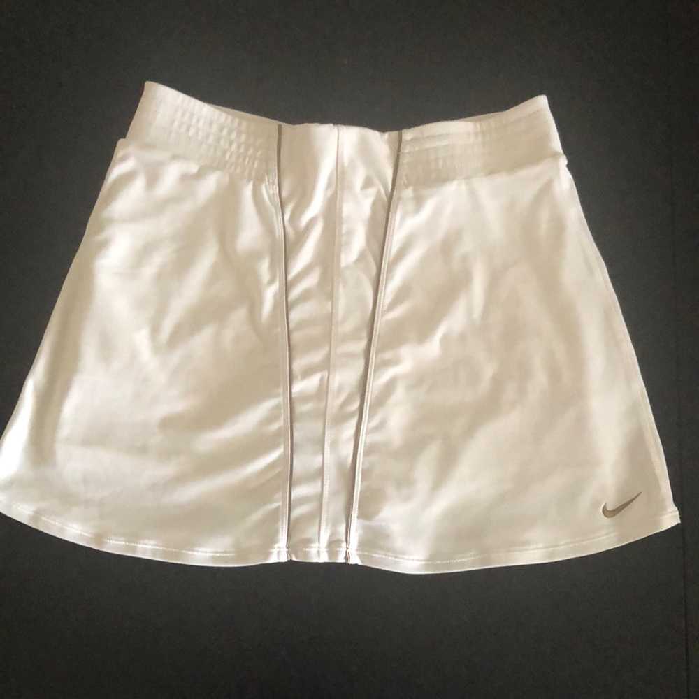 Nike sport skorts